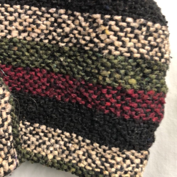 Boys, Mexican pull over stripes with pocket warm hoodie, size 10 runs small - Picture 8 of 8